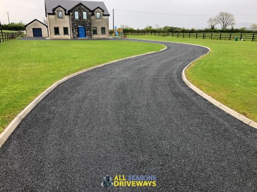 Tar and Chip Laid Entrance Way in Meath
